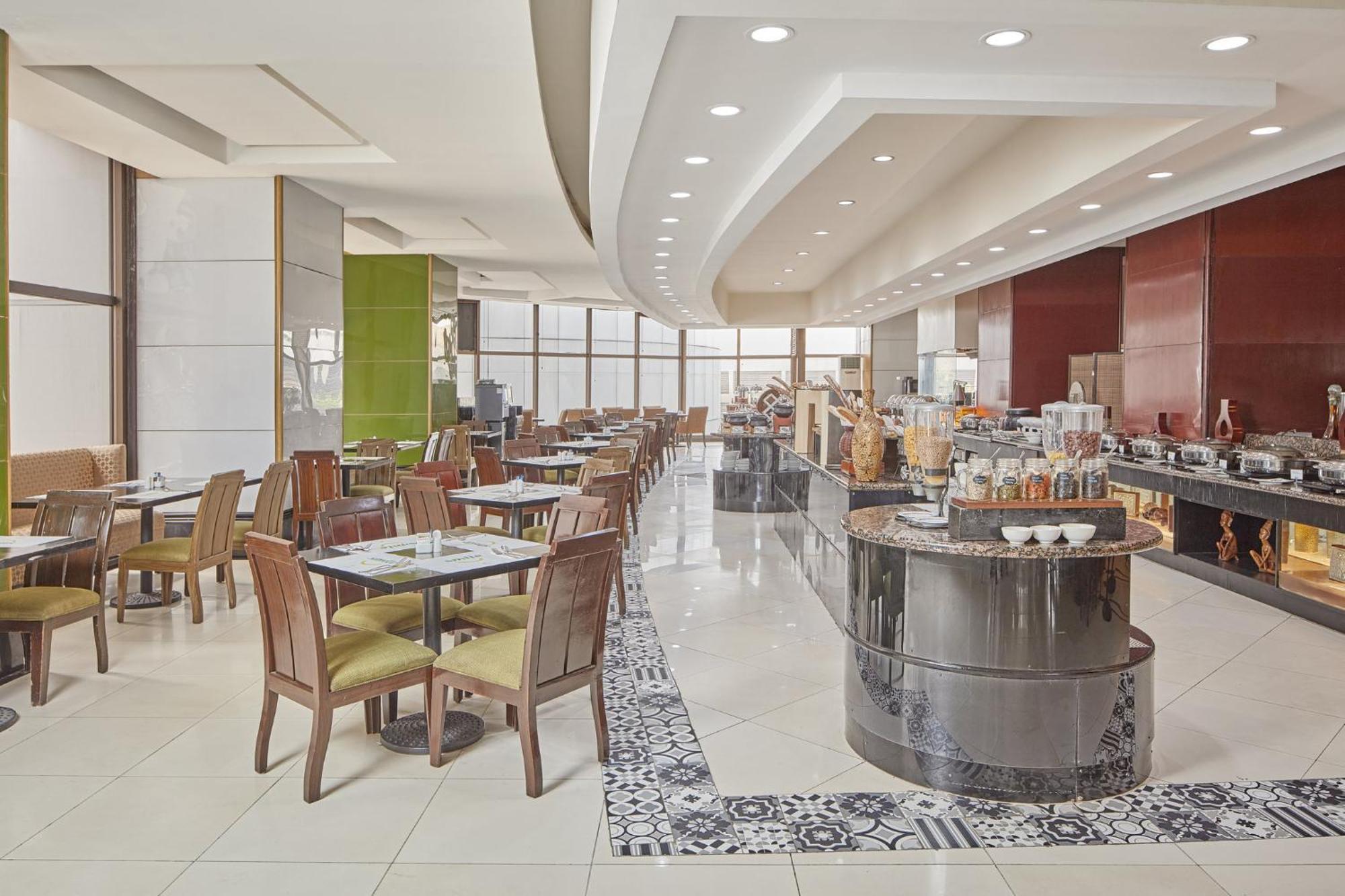 Holiday Inn & Suites Manila Galleria By Ihg Pasig City Exteriér fotografie