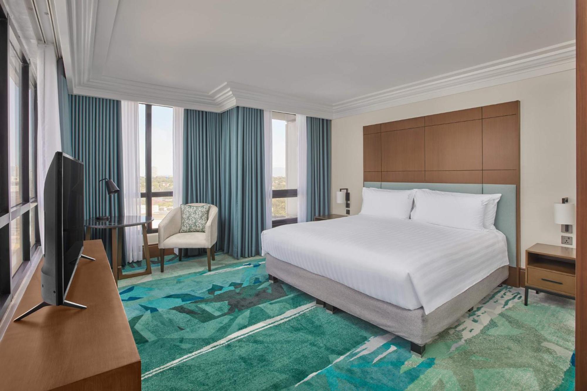 Holiday Inn & Suites Manila Galleria By Ihg Pasig City Exteriér fotografie