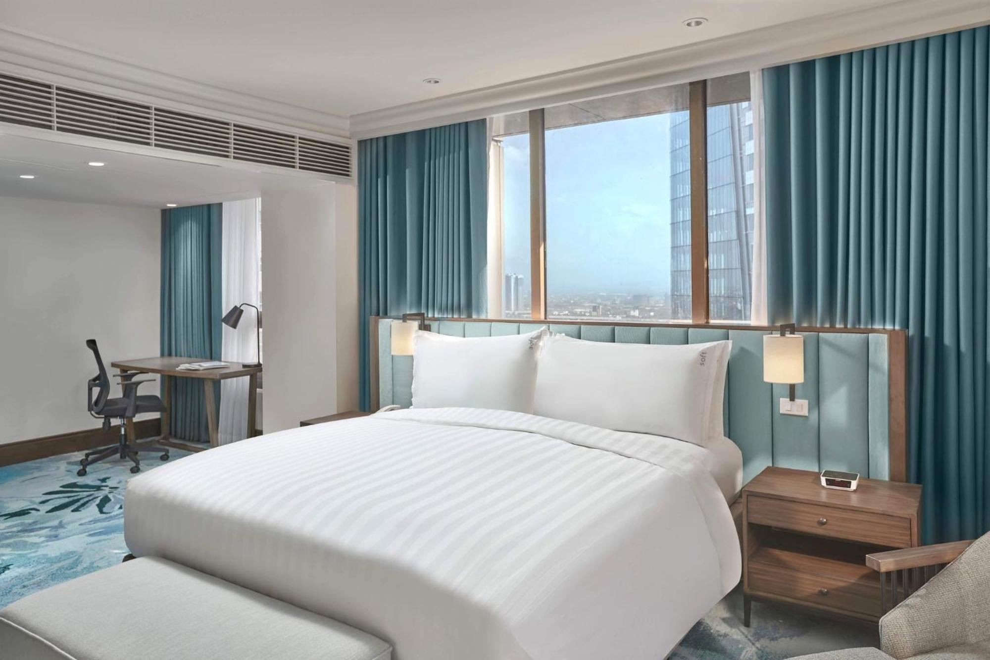 Holiday Inn & Suites Manila Galleria By Ihg Pasig City Exteriér fotografie